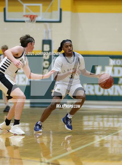 Thumbnail 1 in La Marque vs. Danbury photogallery.