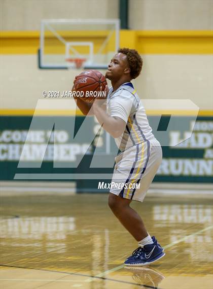 Thumbnail 1 in La Marque vs. Danbury photogallery.