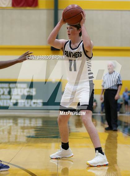 Thumbnail 1 in La Marque vs. Danbury photogallery.