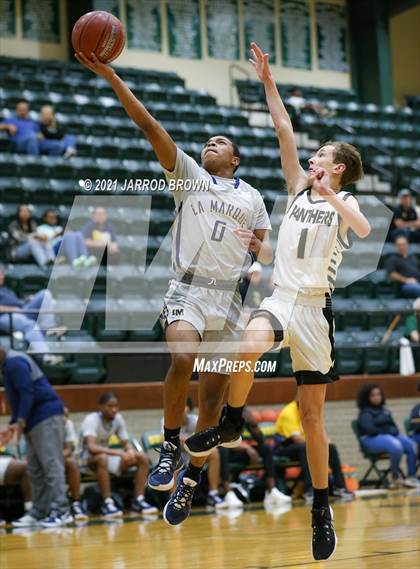 Thumbnail 2 in La Marque vs. Danbury photogallery.