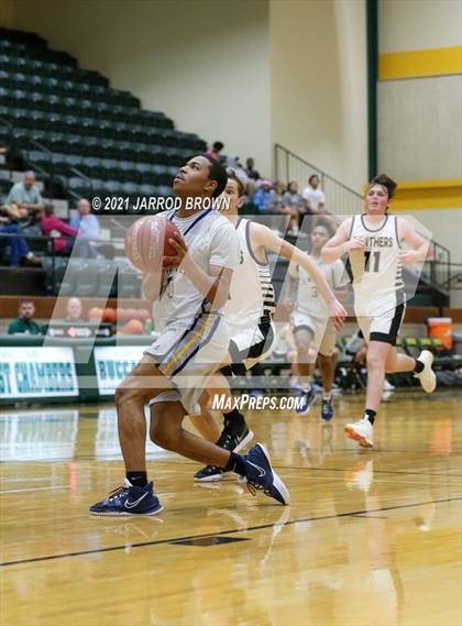 Thumbnail 2 in La Marque vs. Danbury photogallery.