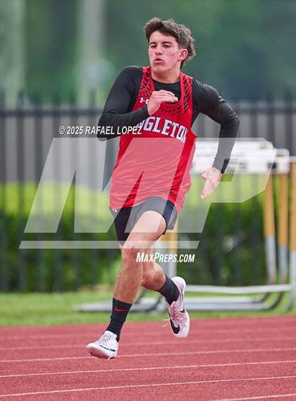 Thumbnail 3 in Northland Christian Relays (200M) photogallery.