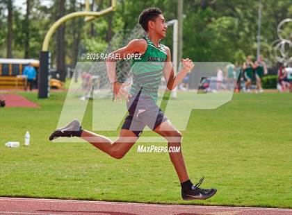 Thumbnail 1 in Northland Christian Relays (200M) photogallery.