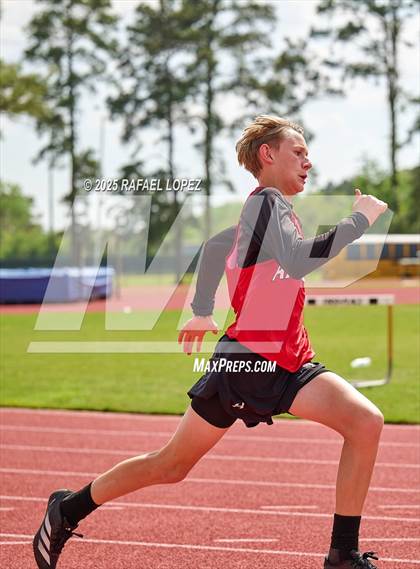 Thumbnail 2 in Northland Christian Relays (200M) photogallery.
