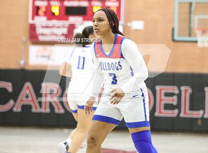 Thumbnail 1 in Archbishop Riordan vs. Folsom (Ionescu Showcase) photogallery.