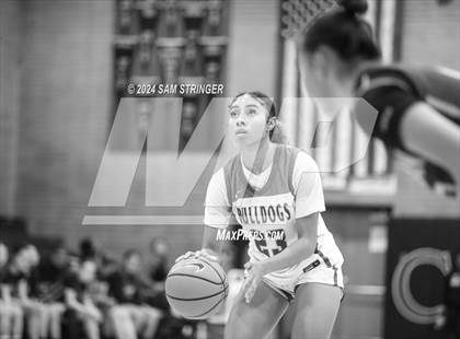 Thumbnail 2 in Archbishop Riordan vs. Folsom (Ionescu Showcase) photogallery.