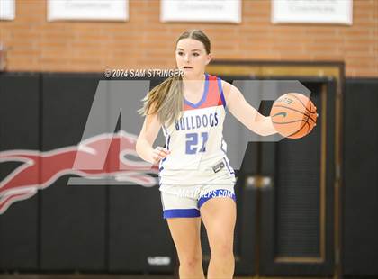 Thumbnail 2 in Archbishop Riordan vs. Folsom (Ionescu Showcase) photogallery.