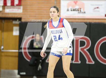 Thumbnail 3 in Archbishop Riordan vs. Folsom (Ionescu Showcase) photogallery.