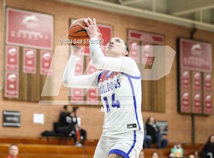 Thumbnail 3 in Archbishop Riordan vs. Folsom (Ionescu Showcase) photogallery.