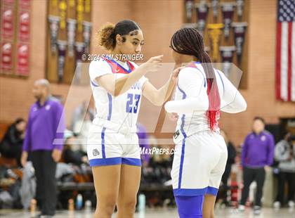 Thumbnail 3 in Archbishop Riordan vs. Folsom (Ionescu Showcase) photogallery.