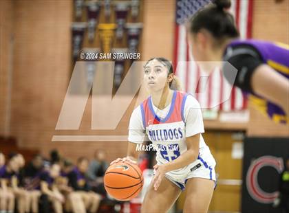 Thumbnail 1 in Archbishop Riordan vs. Folsom (Ionescu Showcase) photogallery.