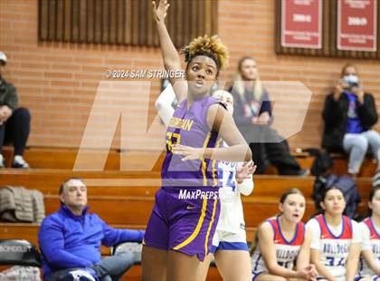 Thumbnail 2 in Archbishop Riordan vs. Folsom (Ionescu Showcase) photogallery.