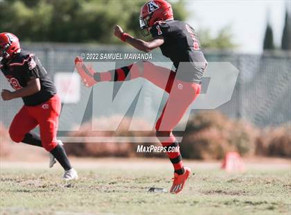 Thumbnail 3 in Verdugo Hills @ Arleta photogallery.
