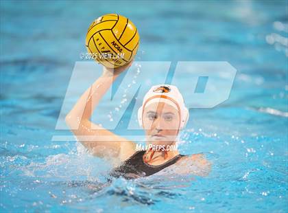 Thumbnail 3 in Marin Academy vs. Washington (CIF NCS Division 1 Round One) photogallery.