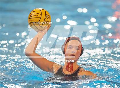 Thumbnail 2 in Marin Academy vs. Washington (CIF NCS Division 1 Round One) photogallery.