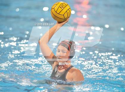 Thumbnail 2 in Marin Academy vs. Washington (CIF NCS Division 1 Round One) photogallery.
