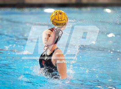 Thumbnail 1 in Marin Academy vs. Washington (CIF NCS Division 1 Round One) photogallery.