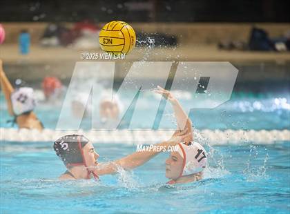 Thumbnail 3 in Marin Academy vs. Washington (CIF NCS Division 1 Round One) photogallery.