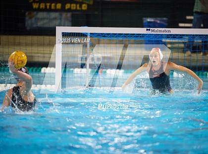 Thumbnail 3 in Marin Academy vs. Washington (CIF NCS Division 1 Round One) photogallery.