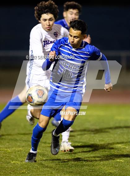 Thumbnail 2 in Christian Brothers vs. Sierra (CIF SJS D3 Playoff) photogallery.
