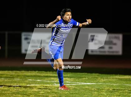 Thumbnail 3 in Christian Brothers vs. Sierra (CIF SJS D3 Playoff) photogallery.