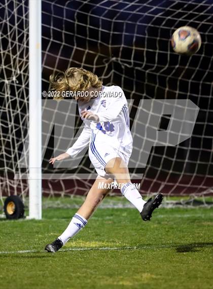 Thumbnail 3 in Christian Brothers vs. Sierra (CIF SJS D3 Playoff) photogallery.