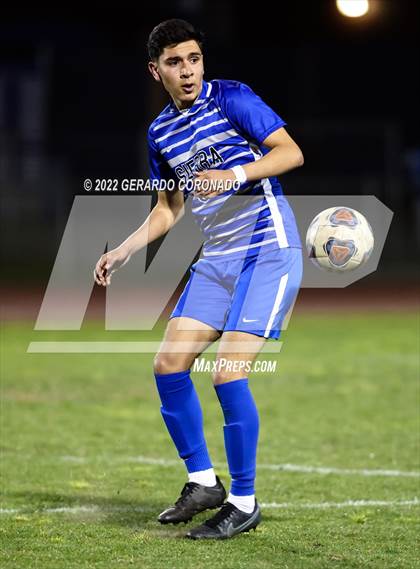 Thumbnail 3 in Christian Brothers vs. Sierra (CIF SJS D3 Playoff) photogallery.