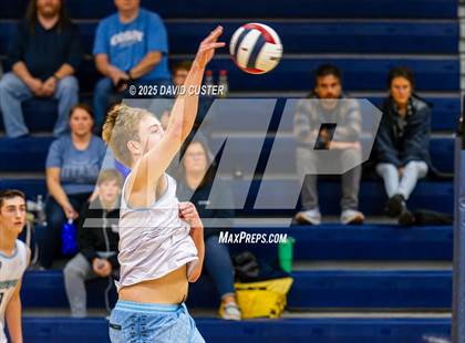 Thumbnail 3 in Cosby @ West Springfield (VHSL, Class 6, State Semi-Final) photogallery.