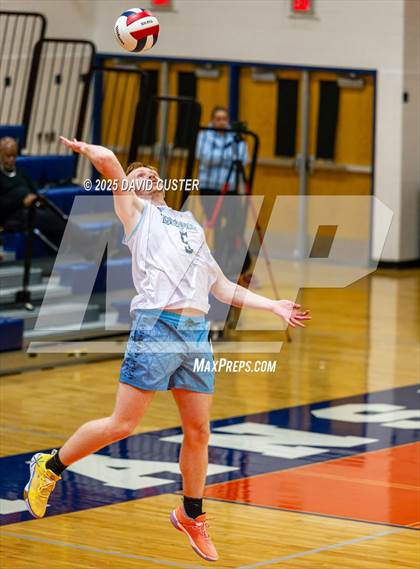 Thumbnail 1 in Cosby @ West Springfield (VHSL, Class 6, State Semi-Final) photogallery.