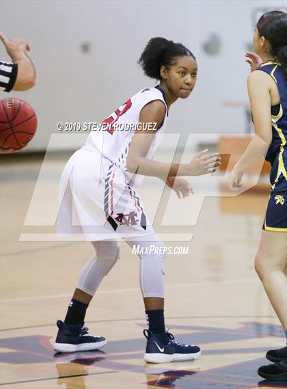 Thumbnail 2 in Gregori @ Modesto Christian  photogallery.