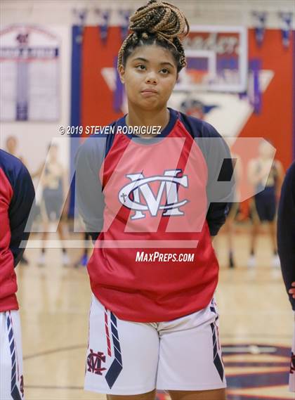 Thumbnail 1 in Gregori @ Modesto Christian  photogallery.