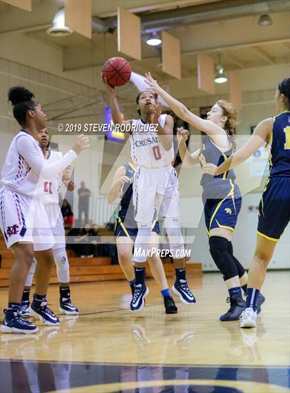Thumbnail 2 in Gregori @ Modesto Christian  photogallery.
