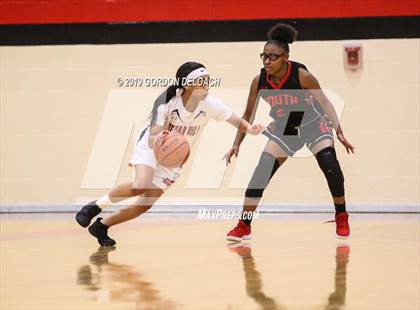 Thumbnail 2 in South Grand Prairie @ Cedar Hill photogallery.