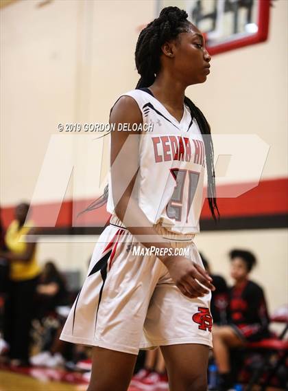 Thumbnail 1 in South Grand Prairie @ Cedar Hill photogallery.