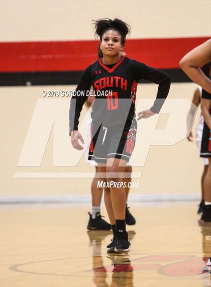 Thumbnail 3 in South Grand Prairie @ Cedar Hill photogallery.