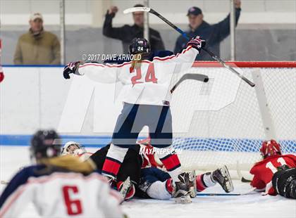 Thumbnail 3 in Lawrence Academy vs. St. Paul's (Harrington Invitational) photogallery.