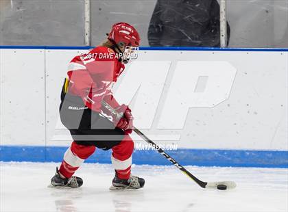 Thumbnail 3 in Lawrence Academy vs. St. Paul's (Harrington Invitational) photogallery.