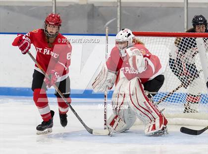 Thumbnail 2 in Lawrence Academy vs. St. Paul's (Harrington Invitational) photogallery.