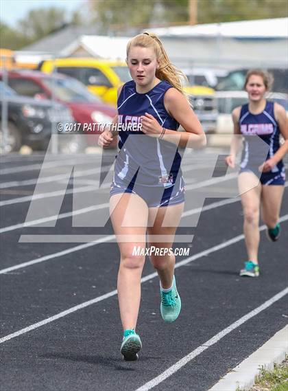 Thumbnail 3 in Don Walker Invitational photogallery.