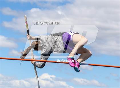Thumbnail 3 in Don Walker Invitational photogallery.