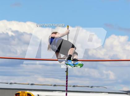 Thumbnail 3 in Don Walker Invitational photogallery.