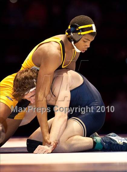 Thumbnail 2 in CIF State Wrestling Championships (Finals) photogallery.