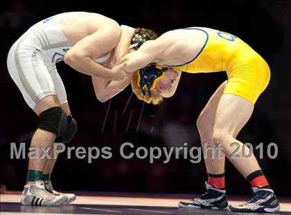 Thumbnail 1 in CIF State Wrestling Championships (Finals) photogallery.