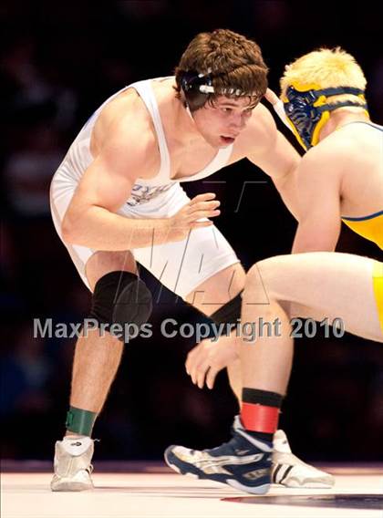 Thumbnail 2 in CIF State Wrestling Championships (Finals) photogallery.