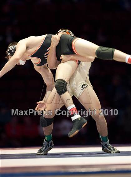 Thumbnail 2 in CIF State Wrestling Championships (Finals) photogallery.