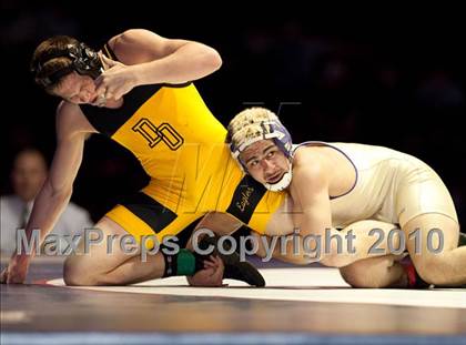 Thumbnail 1 in CIF State Wrestling Championships (Finals) photogallery.