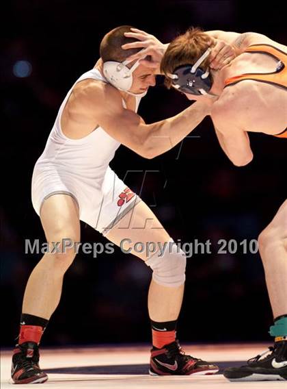 Thumbnail 2 in CIF State Wrestling Championships (Finals) photogallery.