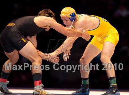 Thumbnail 1 in CIF State Wrestling Championships (Finals) photogallery.