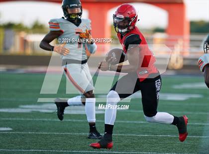 Thumbnail 3 in Lancaster @ Cedar Hill (Scrimmage) photogallery.