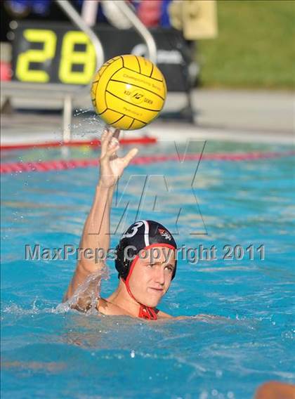 Thumbnail 3 in Alemany vs Harvard-Westlake photogallery.